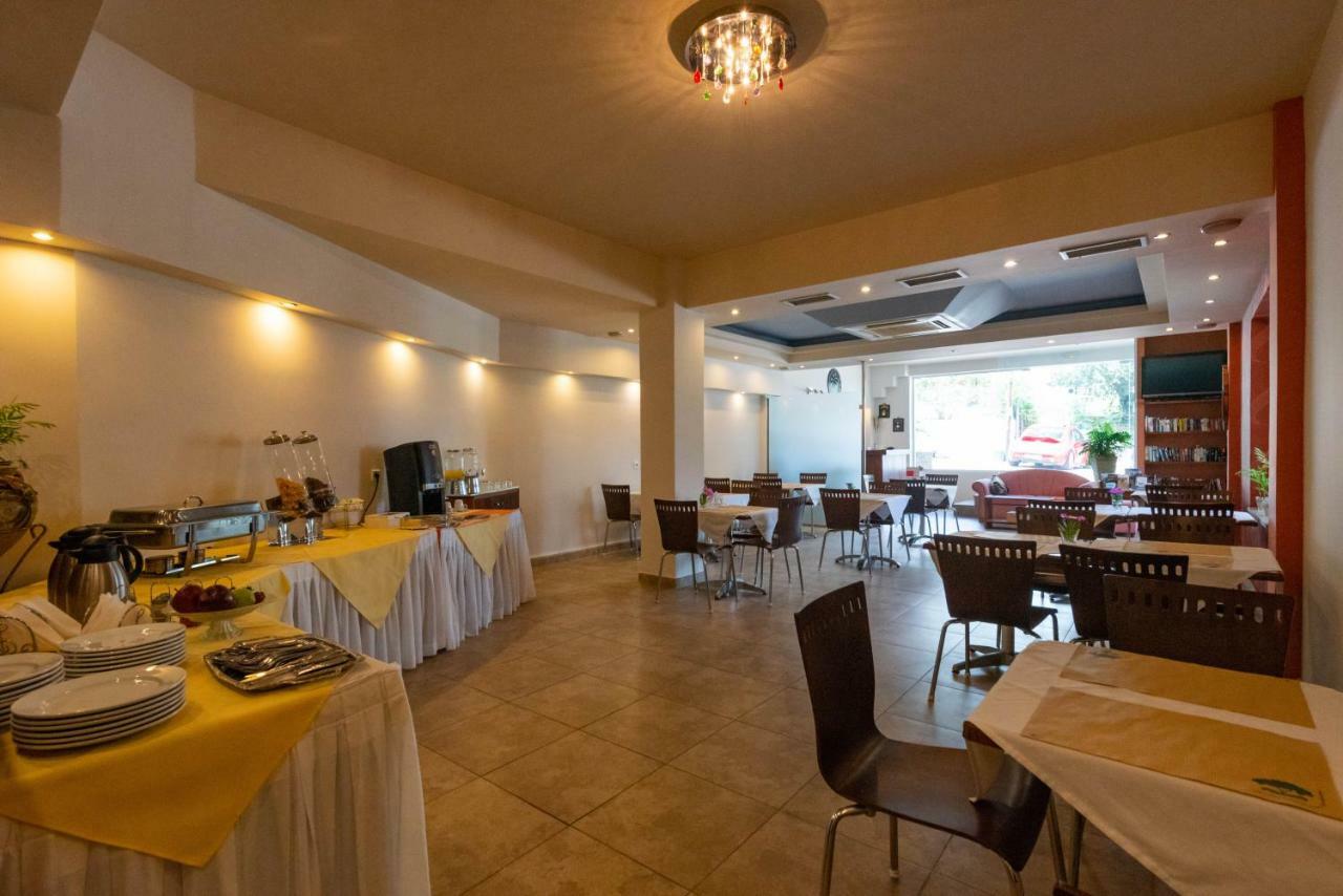 Theoxenia Hotel Apartments Храни Екстериор снимка